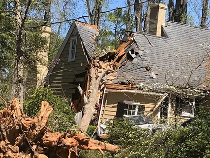 Where Can I Find Reliable Storm Damage Repair Services in Centennial, CO?